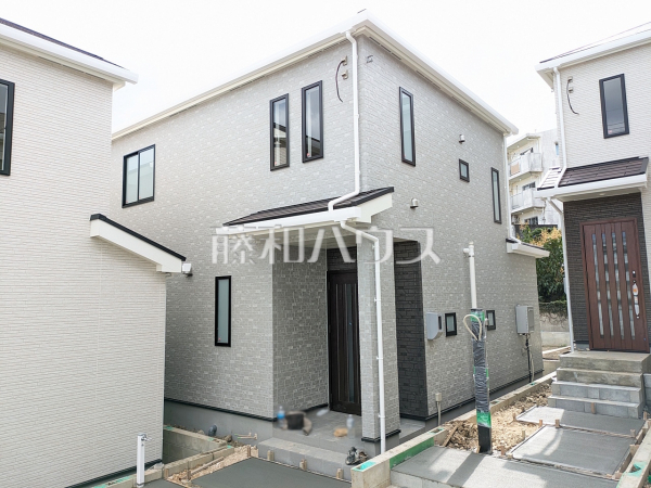 C号棟　外観　【与那原町字与那原】