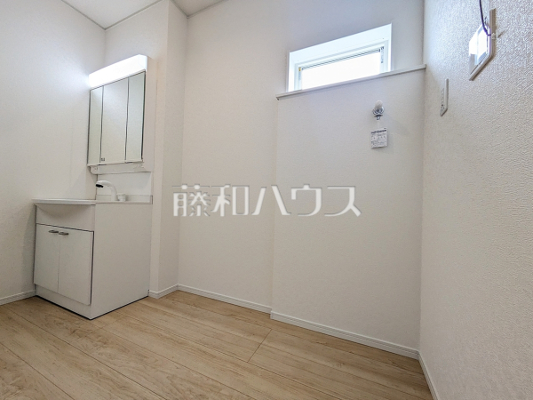 15号棟　洗面室　【八王子市泉町】