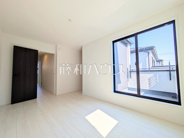 1号棟　居室　【世田谷区喜多見１丁目】