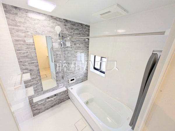 1号棟　浴室　【世田谷区喜多見１丁目】