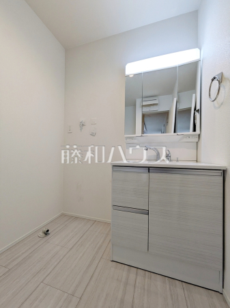 2号棟　洗面室　【世田谷区喜多見１丁目】