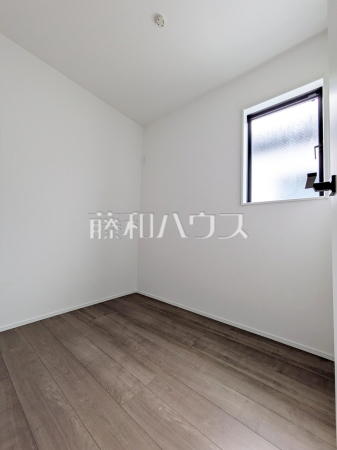 2号棟　サービスルーム　【世田谷区喜多見１丁目】