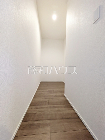 2号棟　収納　【世田谷区喜多見１丁目】