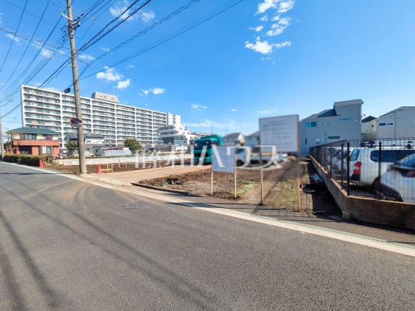 現場風景　【西東京市芝久保町３丁目】 物件の事、諸費用の事など、小さな疑問もお気軽にご連絡・ご相談下さい。 