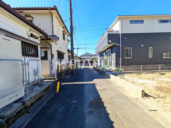 接道状況および現場風景　【小牧市堀の内１丁目】