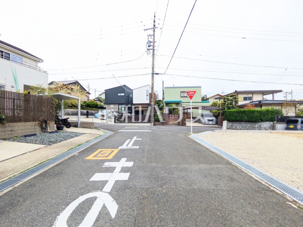 接道状況および現場風景　【春日井市高森台２丁目】