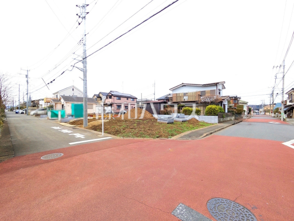 接道状況および現場風景　【武蔵村山市三ツ藤１丁目】