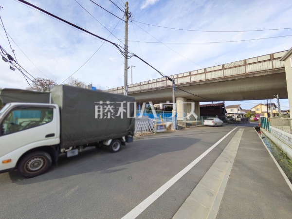 接道状況および現場風景　【日野市東豊田１丁目】