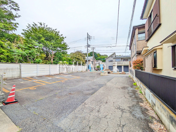 現地写真(現況：駐車場)　【国分寺市東元町４丁目】