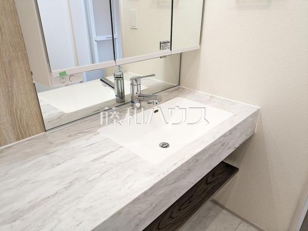 洗面台　【志木市上宗岡３丁目】