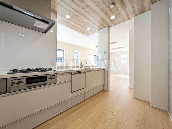 キッチン　【志木市上宗岡３丁目】