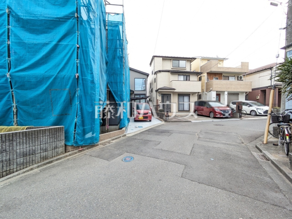 接道状況および現場風景　【和光市下新倉４丁目】