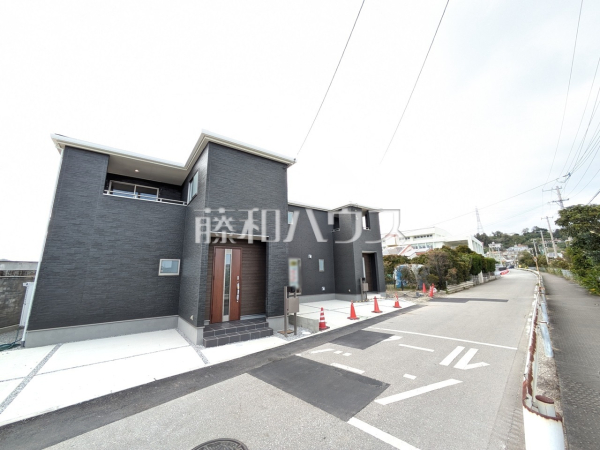 接道状況および現場風景　【うるま市字高江洲】 平日のご案内も可能です。まずはお気軽にお問合せ下さいませ。 