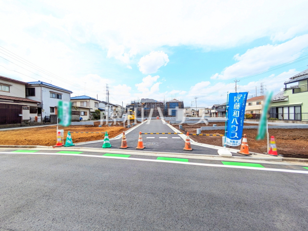 接道状況および現場風景　【新座市栄２丁目】