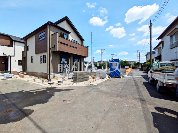 接道状況および現場風景　【新座市栄２丁目】