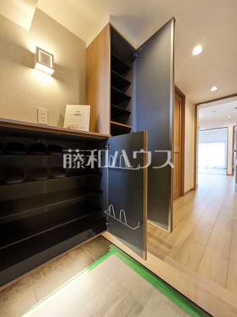 玄関収納　【コープ野村志木】