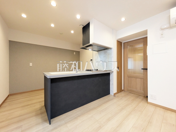 リビング　【コープ野村志木】