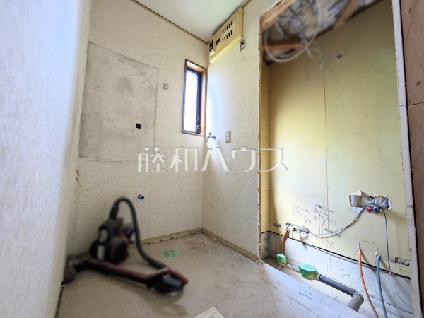 リフォーム施工中内観　【府中市押立町４丁目】