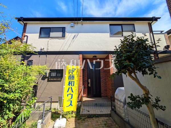≪現地外観≫京王線「飛田給」駅 徒歩12分！使い勝手のよい全居室6帖以上の邸宅♪　【府中市押立町４丁目】