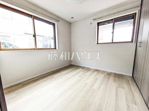 居室　【日野市万願寺２丁目】