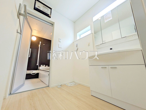 3号棟　洗面室　【調布市富士見町３丁目】
