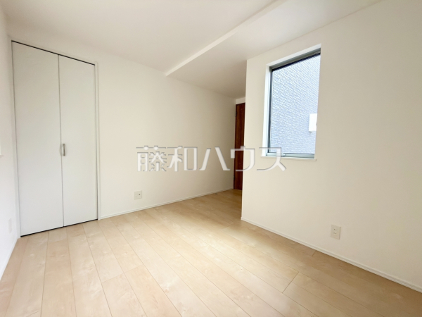 居室　【調布市上石原３丁目】