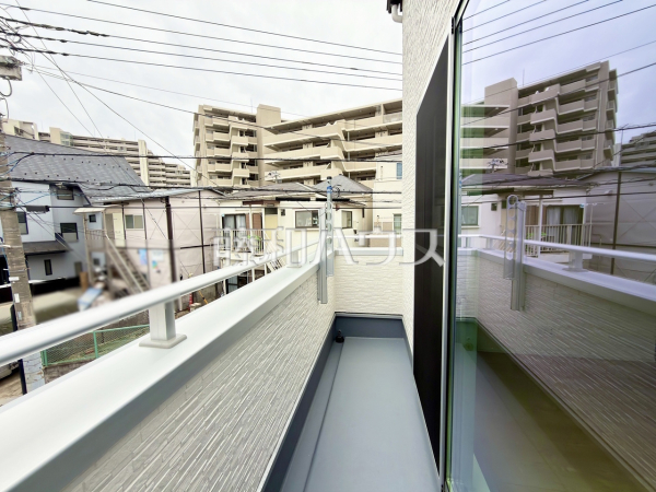 バルコニー　【調布市上石原３丁目】