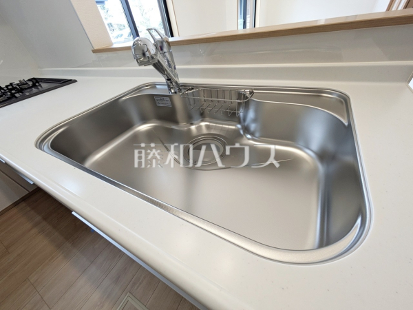 A号棟　シンク　【調布市深大寺北町６丁目】