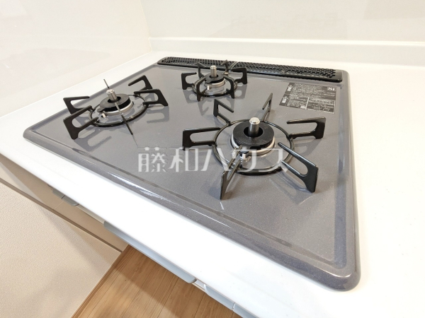 A号棟　キッチンコンロ　【調布市深大寺北町６丁目】