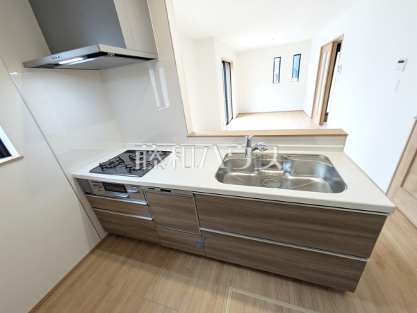 A号棟　キッチン　【調布市深大寺北町６丁目】