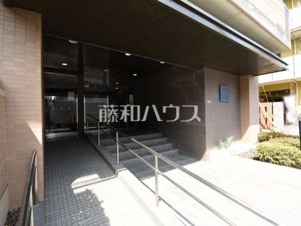 エントランス　【エクセル石神井台】