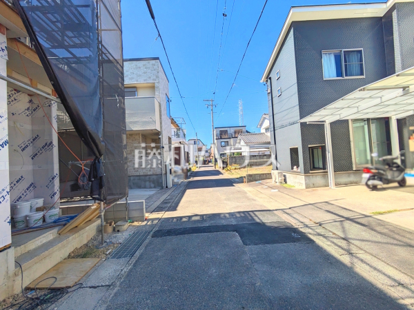接道状況および現場風景　【春日井市大手田酉町３丁目】