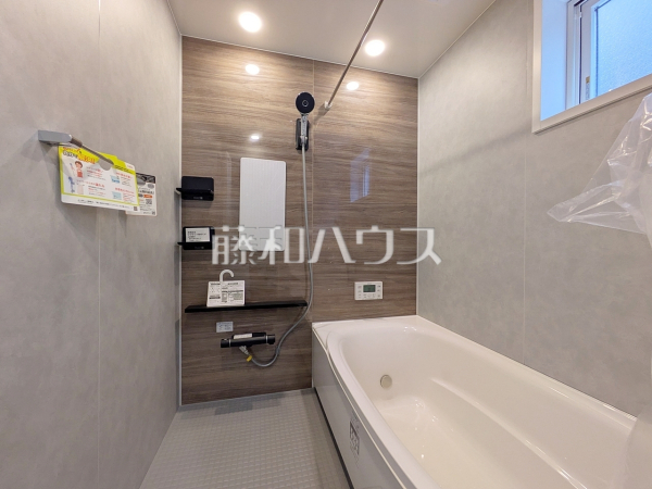 2号棟　浴室　【福岡市南区長住６丁目】