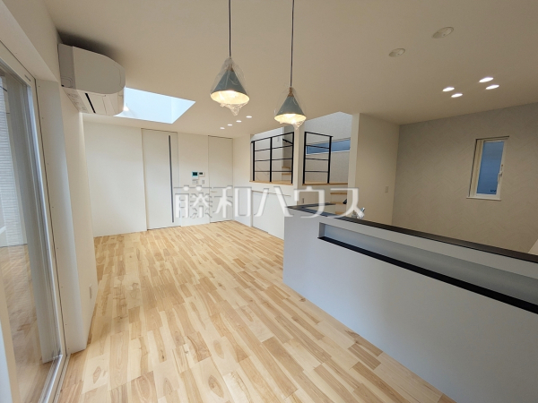 2号棟　リビング　【福岡市南区長住６丁目】