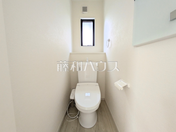 トイレ　【日野市大坂上２丁目】
