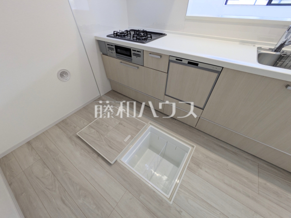 床下収納　【日野市大坂上２丁目】