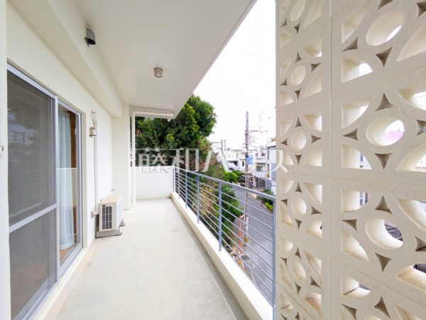 バルコニー　【那覇市古島２丁目】