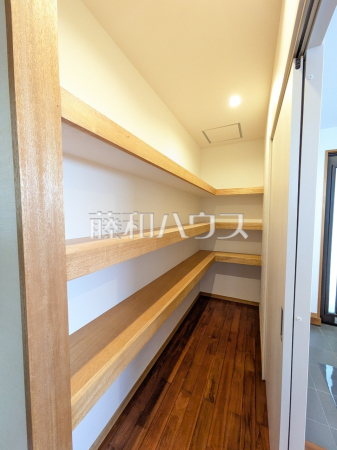 シューズクローク