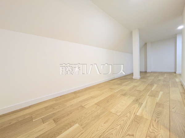 B号棟　ロフト　【世田谷区八幡山２丁目】