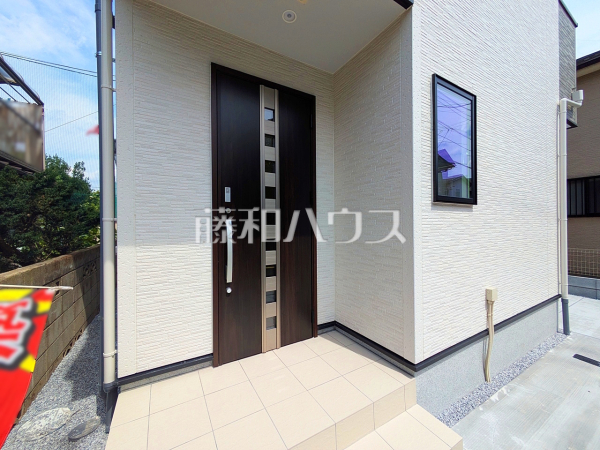 玄関　【小平市仲町】