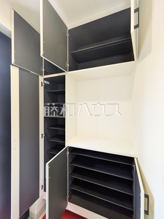 玄関収納　【小平市仲町】