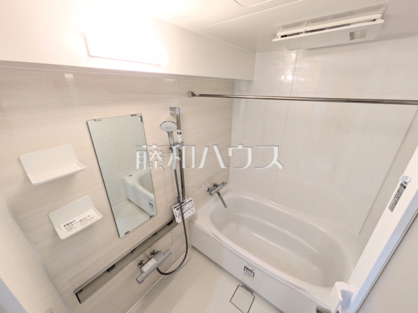 浴室　【ライオンズマンション泊3丁目第3】