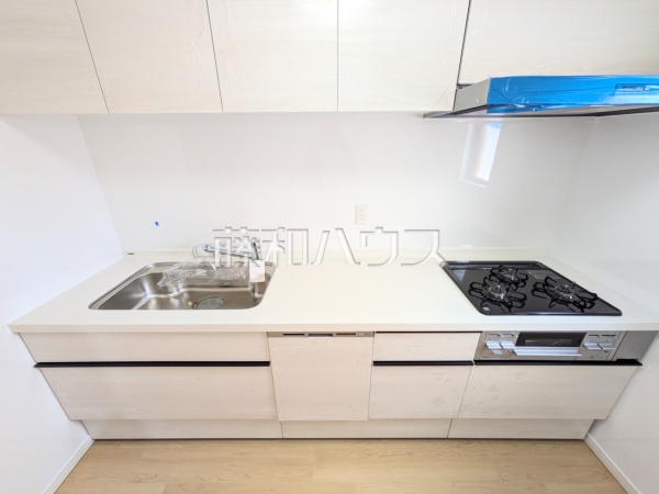 キッチン　【ライオンズマンション泊3丁目第3】