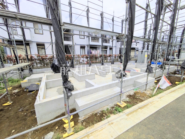 ≪A号棟　外観≫大きなソファーを置いても圧迫感がない約19.75帖の広々LDKプラン　【府中市本宿町４丁目】