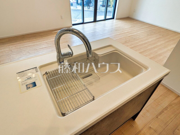 キッチン　【西東京市芝久保町１丁目】