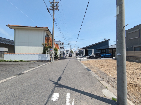 接道状況および現場風景　【春日井市中央通２丁目】