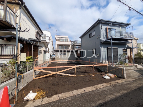 外観　【日野市多摩平５丁目】
平日のご案内も可能です。まずはお気軽にお問合せ下さいませ。