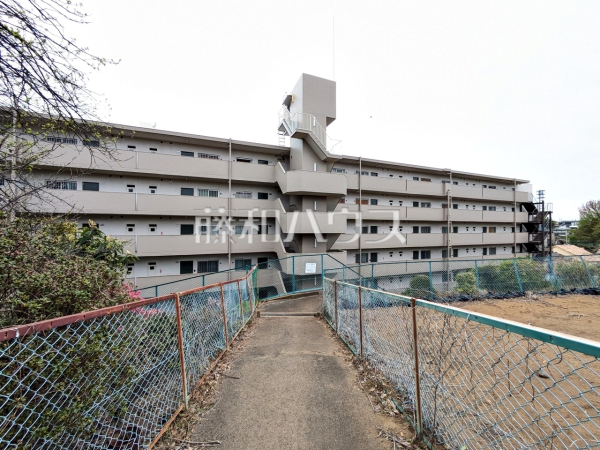 外観　【シャルマンコーポ朝霞】