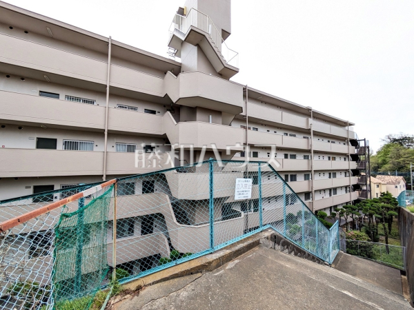 外観　【シャルマンコーポ朝霞】