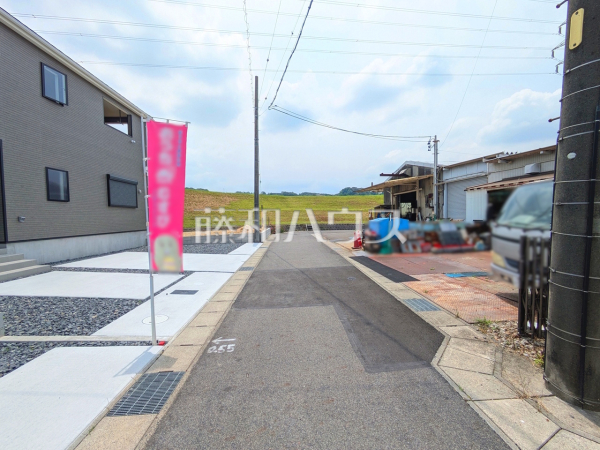 接道状況および現場風景　【春日井市上条町９丁目】